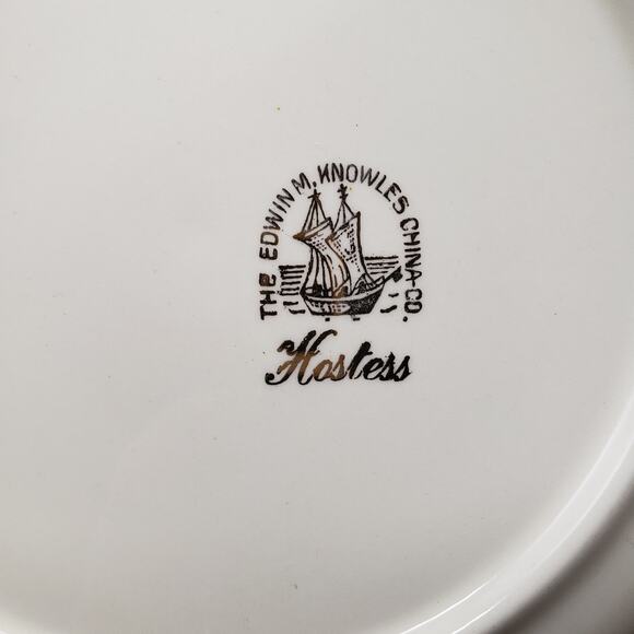 Vintage Edwin Knowles Hostess Luncheon Plate 9.25" – Floral Scrolls Multicolor - Picture 5 of 7